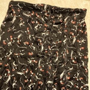 Universal Studios 100% silk Cat in the Hat size S women’s pajama set